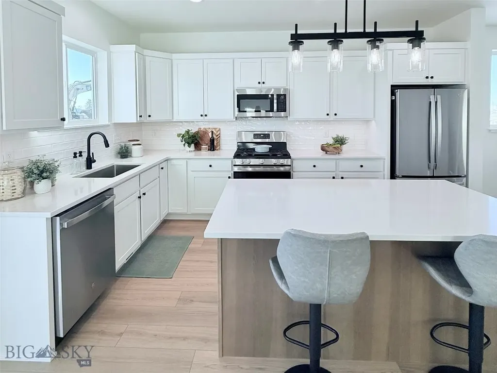 866 Accolade Loop Belgrade MT 59714