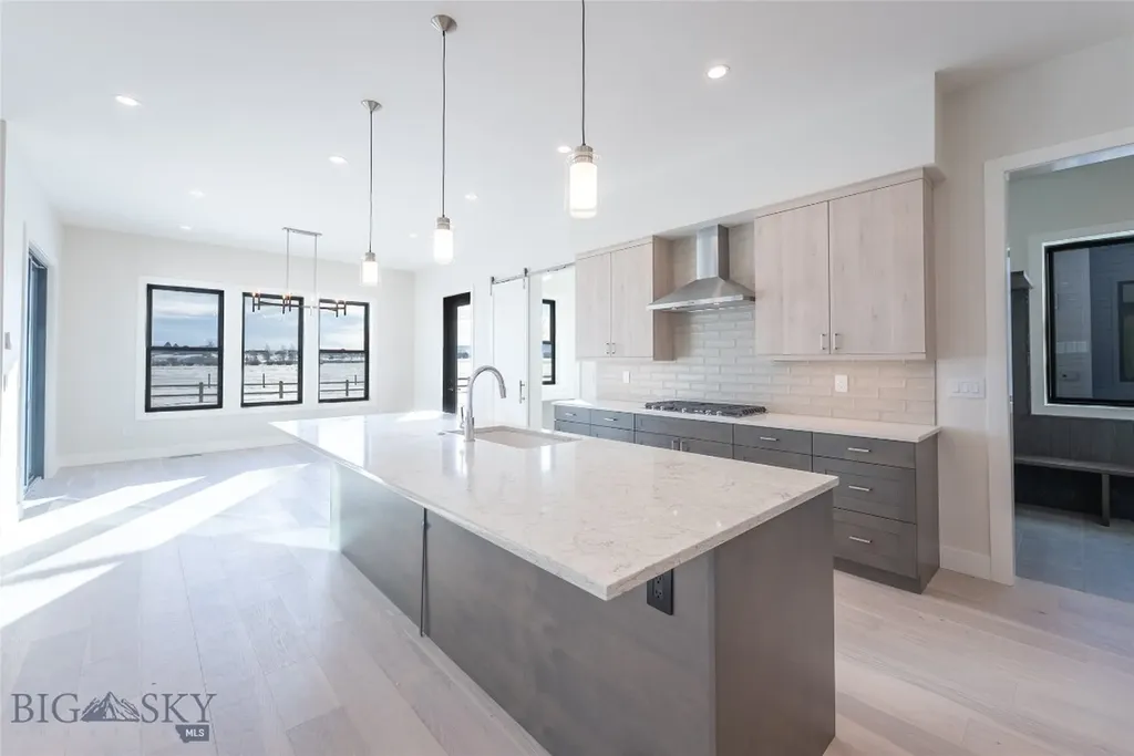 254 Creekbank Loop Bozeman MT 59718