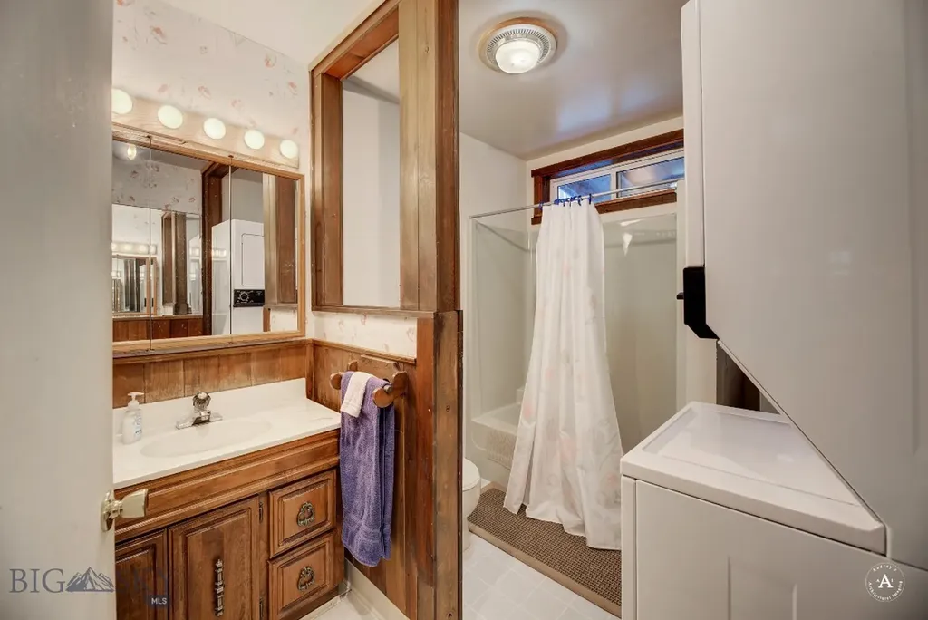 7 Meadow Lane Cascade MT 59421