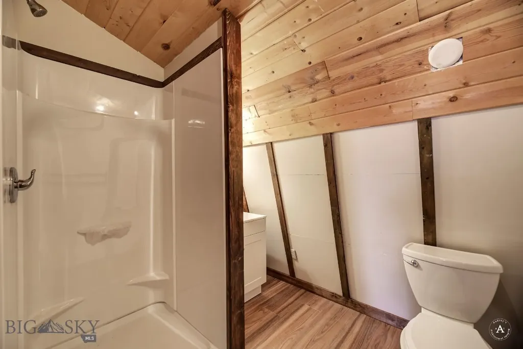 7 Meadow Lane Cascade MT 59421