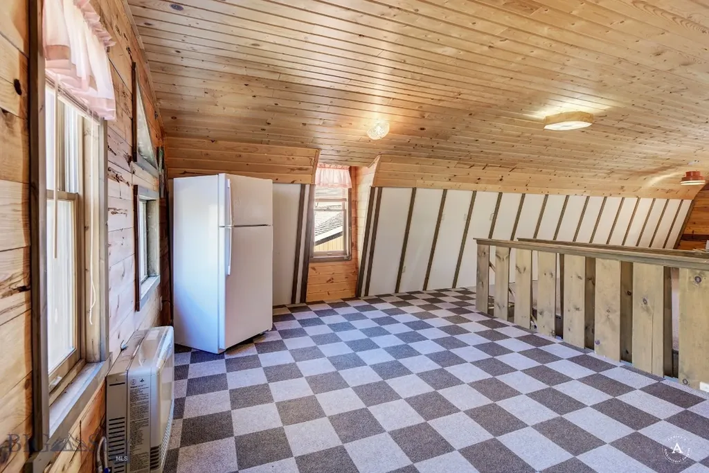 7 Meadow Lane Cascade MT 59421