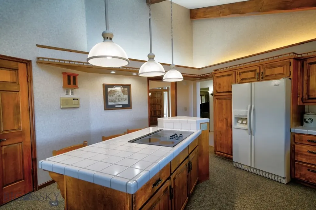 25 Riverside Drive Bozeman MT 59715