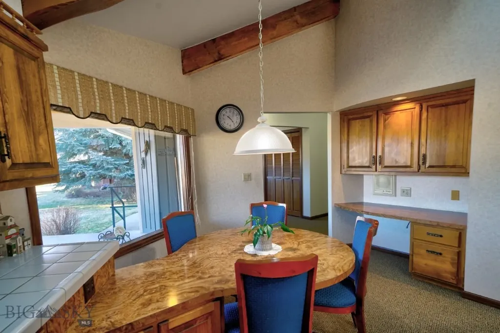 25 Riverside Drive Bozeman MT 59715