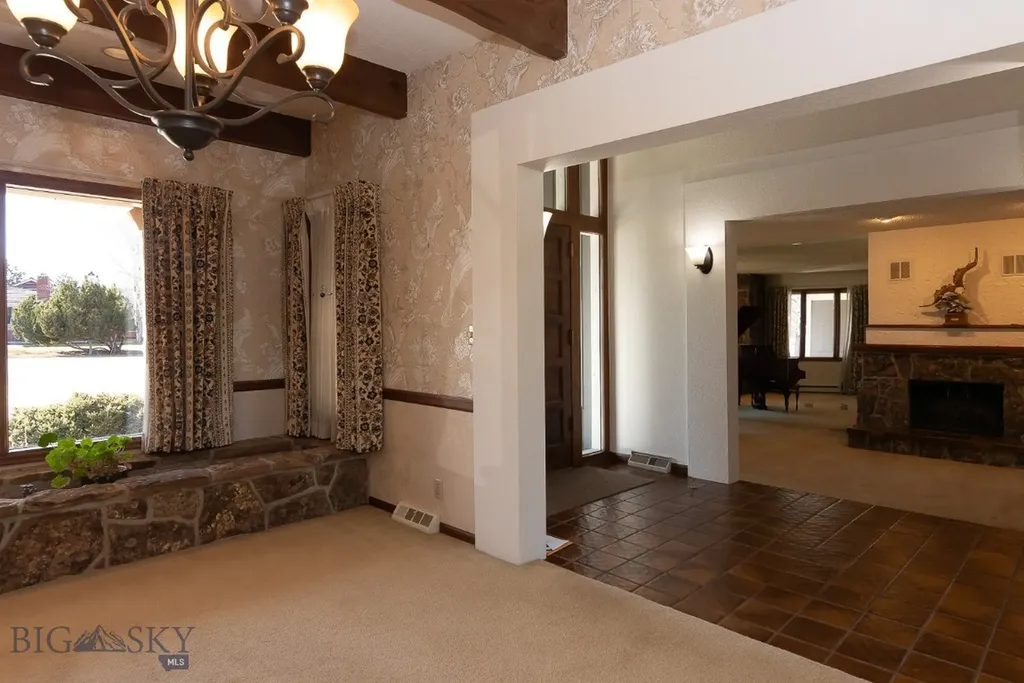 25 Riverside Drive Bozeman MT 59715