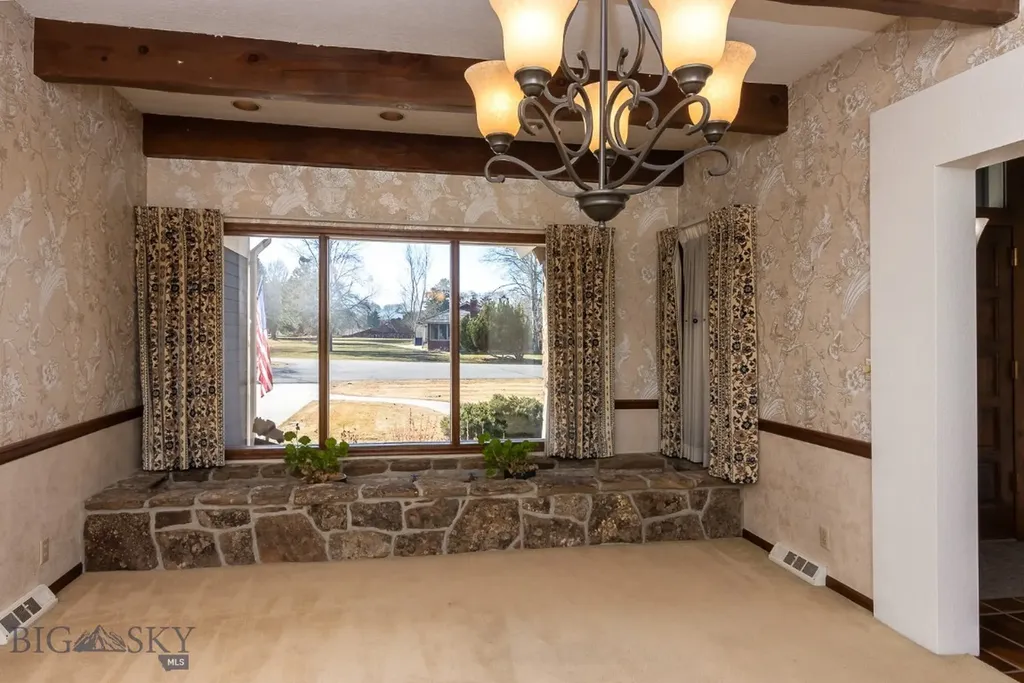 25 Riverside Drive Bozeman MT 59715