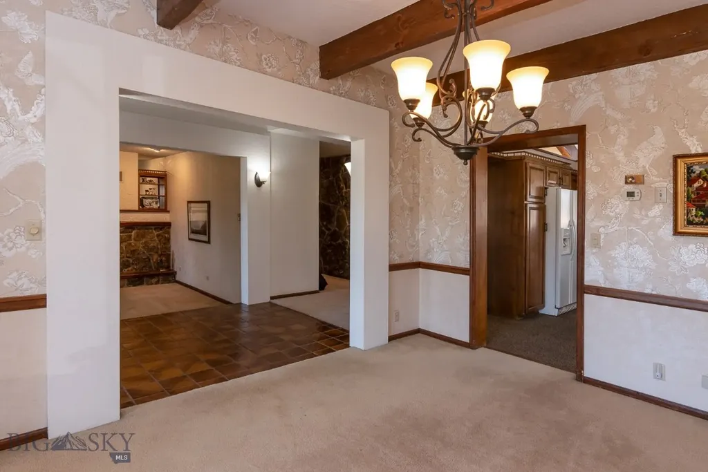 25 Riverside Drive Bozeman MT 59715