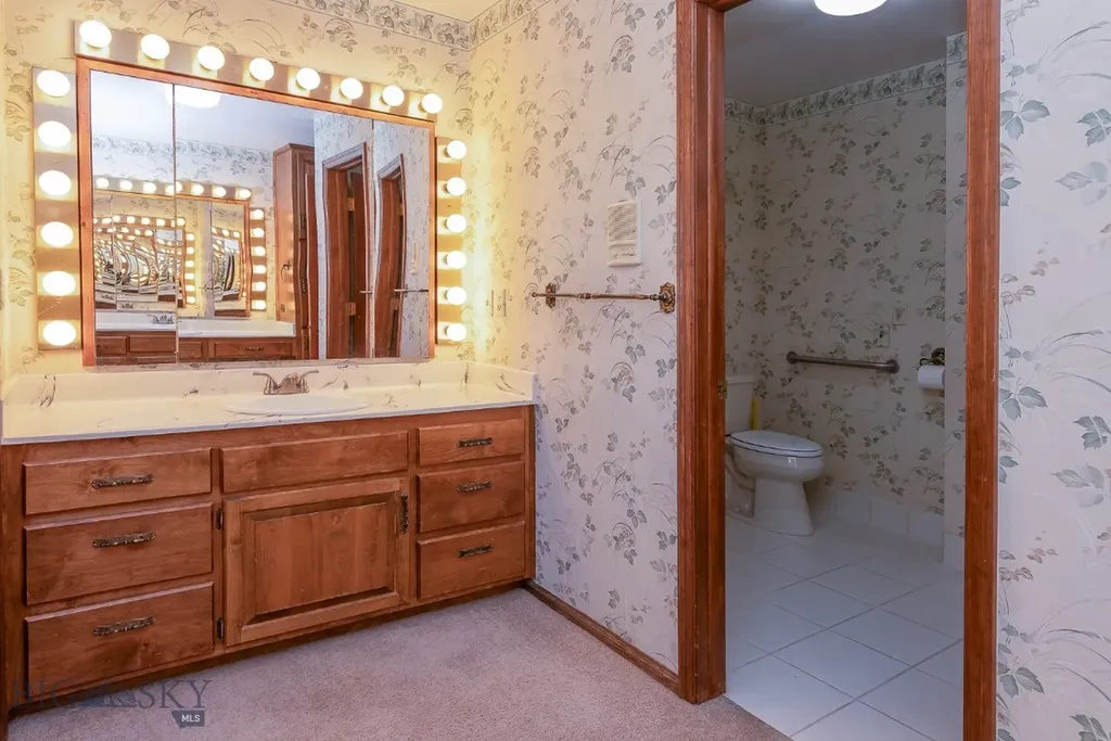 25 Riverside Drive Bozeman MT 59715
