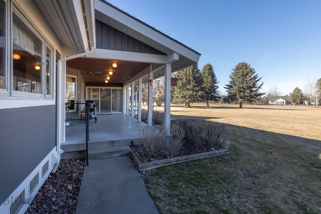25 Riverside Drive Bozeman MT 59715