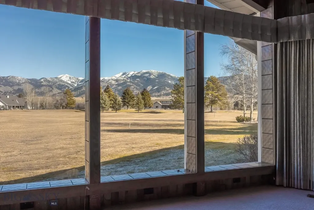 25 Riverside Drive Bozeman MT 59715