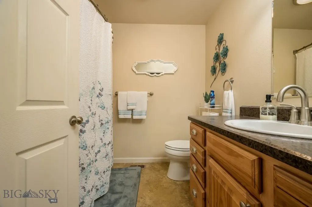 801 E 4th Street Laurel MT 59044