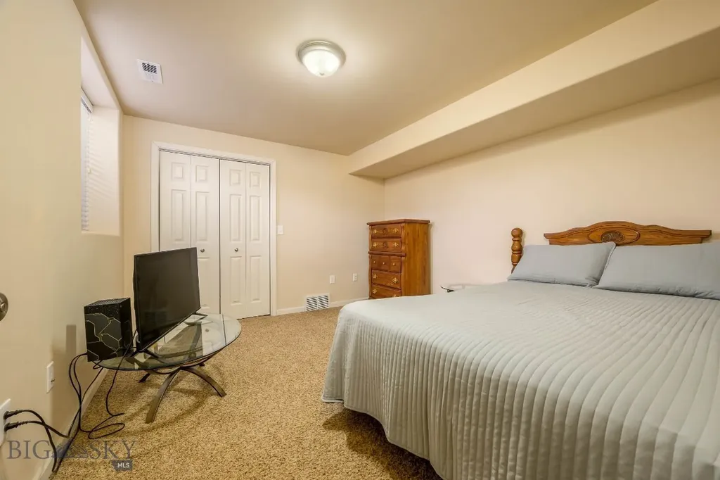 801 E 4th Street Laurel MT 59044