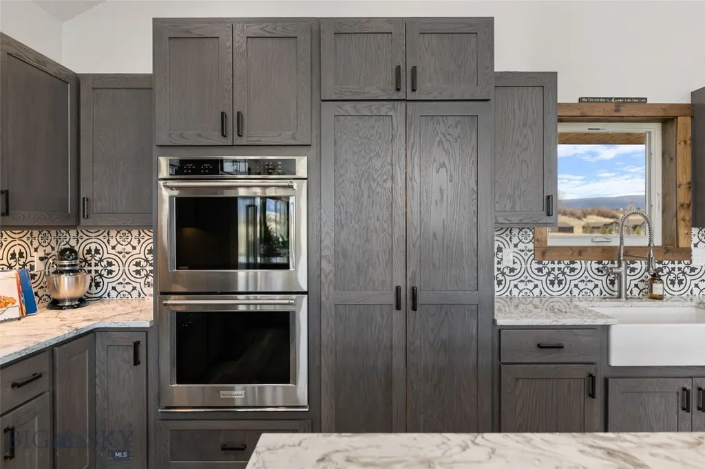 56 Sky View Drive Ennis MT 59729