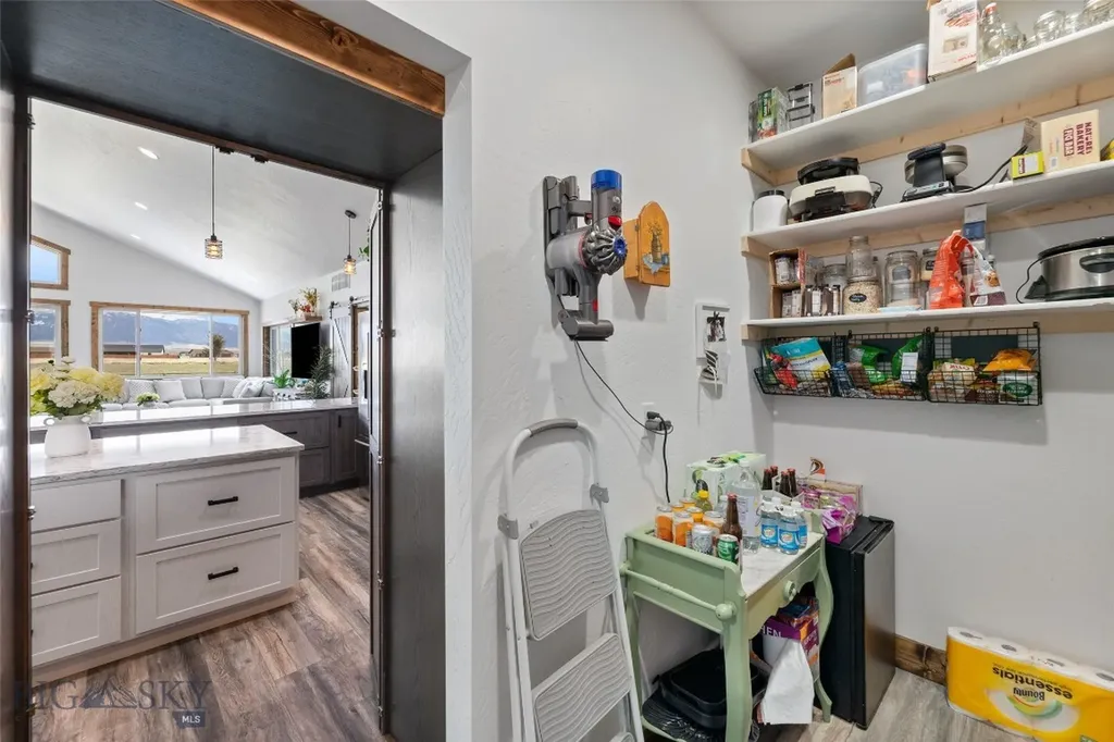 56 Sky View Drive Ennis MT 59729