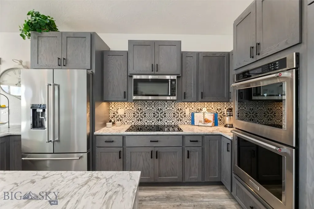 56 Sky View Drive Ennis MT 59729