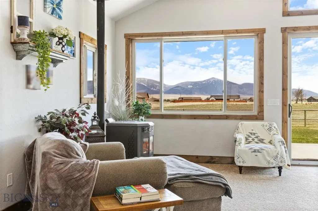 56 Sky View Drive Ennis MT 59729