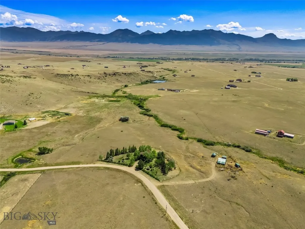 Tract 3a Sky Valley Ranch Ennis MT 59729