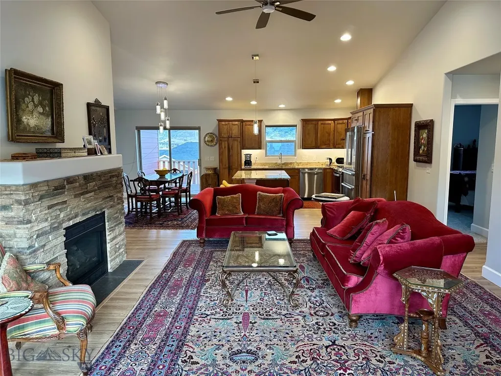 4108 Western Boulevard Butte MT 59701