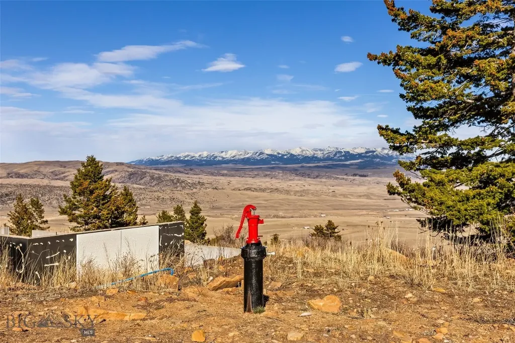 Tbd Elk Meadows Livingston MT 59047