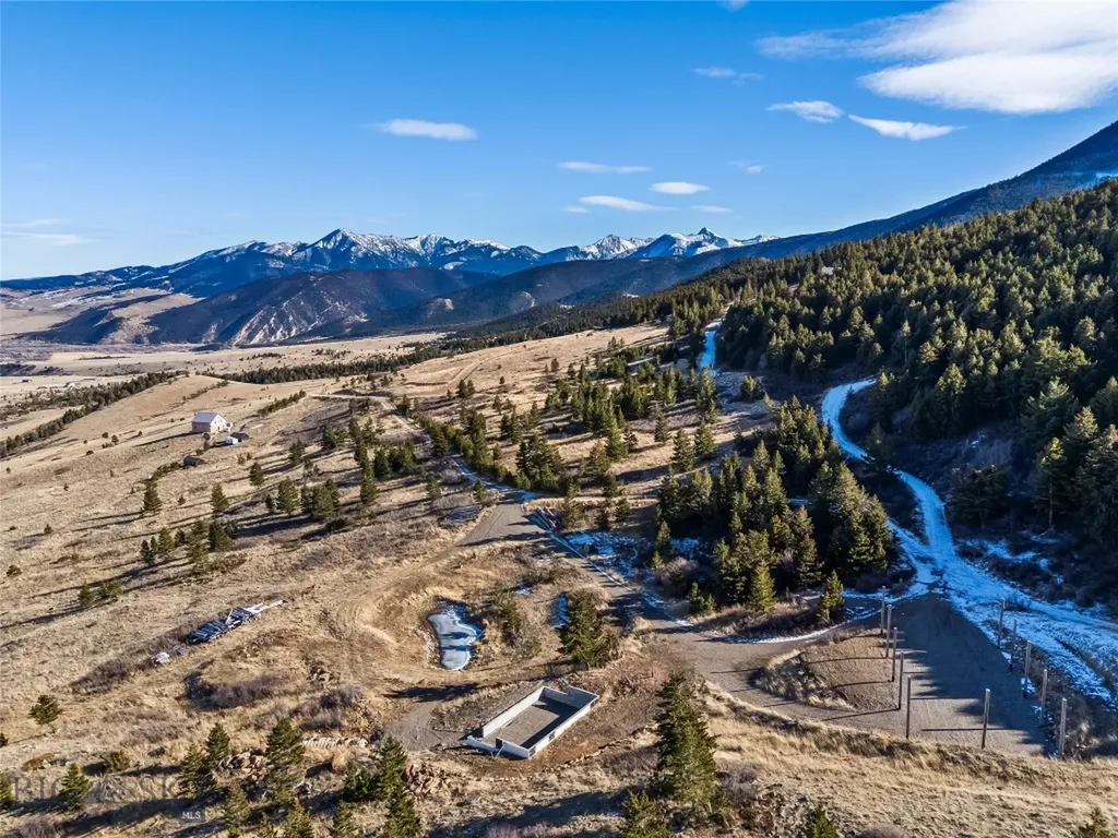 Tbd Elk Meadows Livingston MT 59047