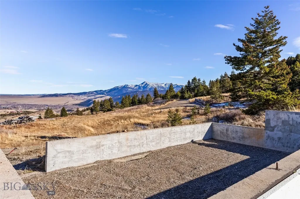 Tbd Elk Meadows Livingston MT 59047