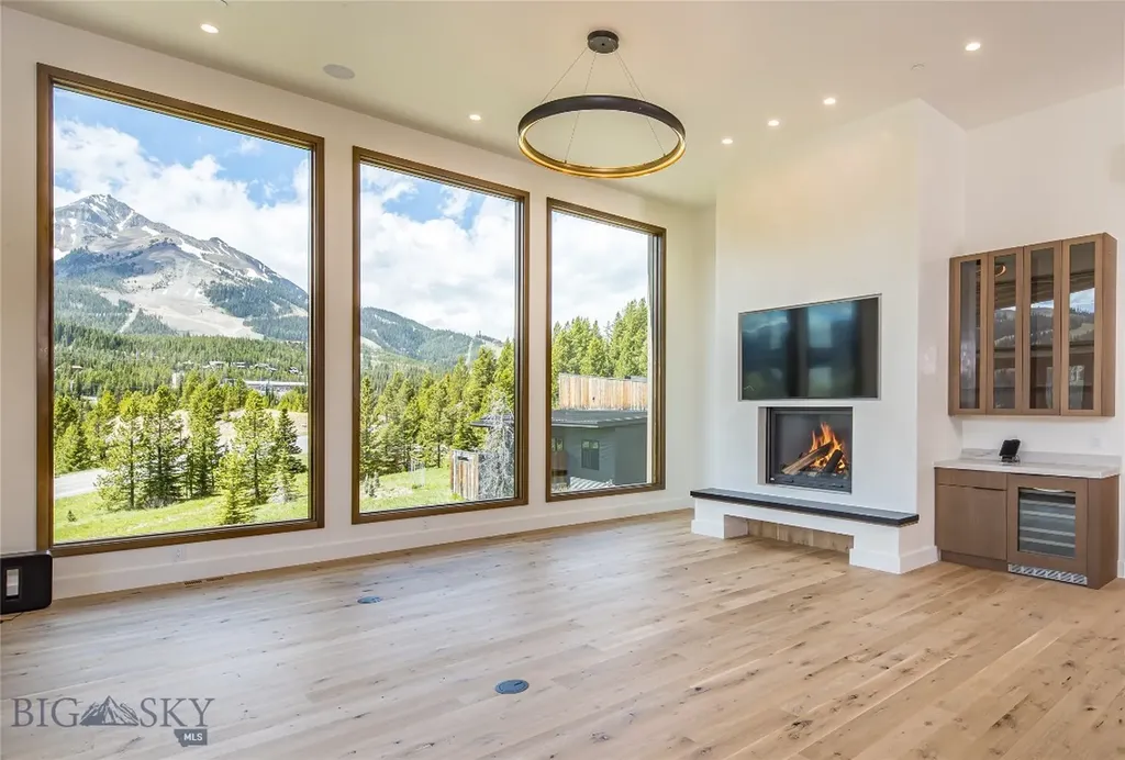 8 Washaki Road Big Sky MT 59716