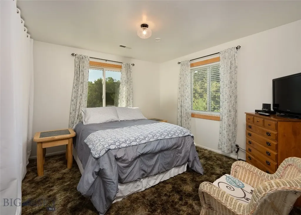 411 S 12th Street Livingston MT 59047