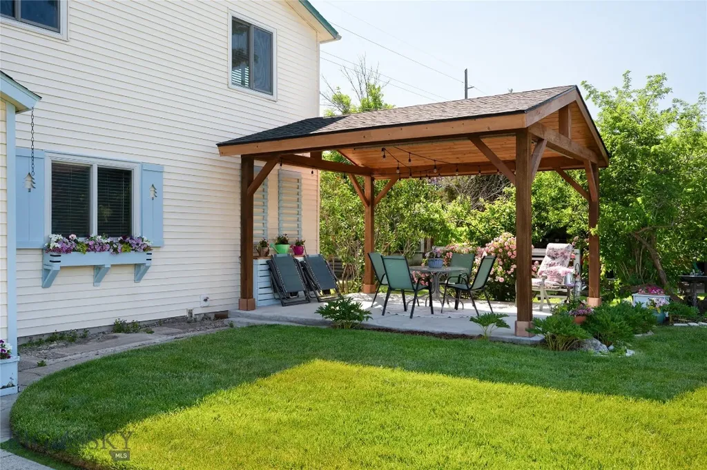 411 S 12th Street Livingston MT 59047