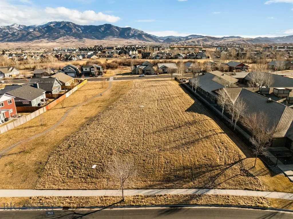 Tbd Hunters Way Or Windward Bozeman MT 59718