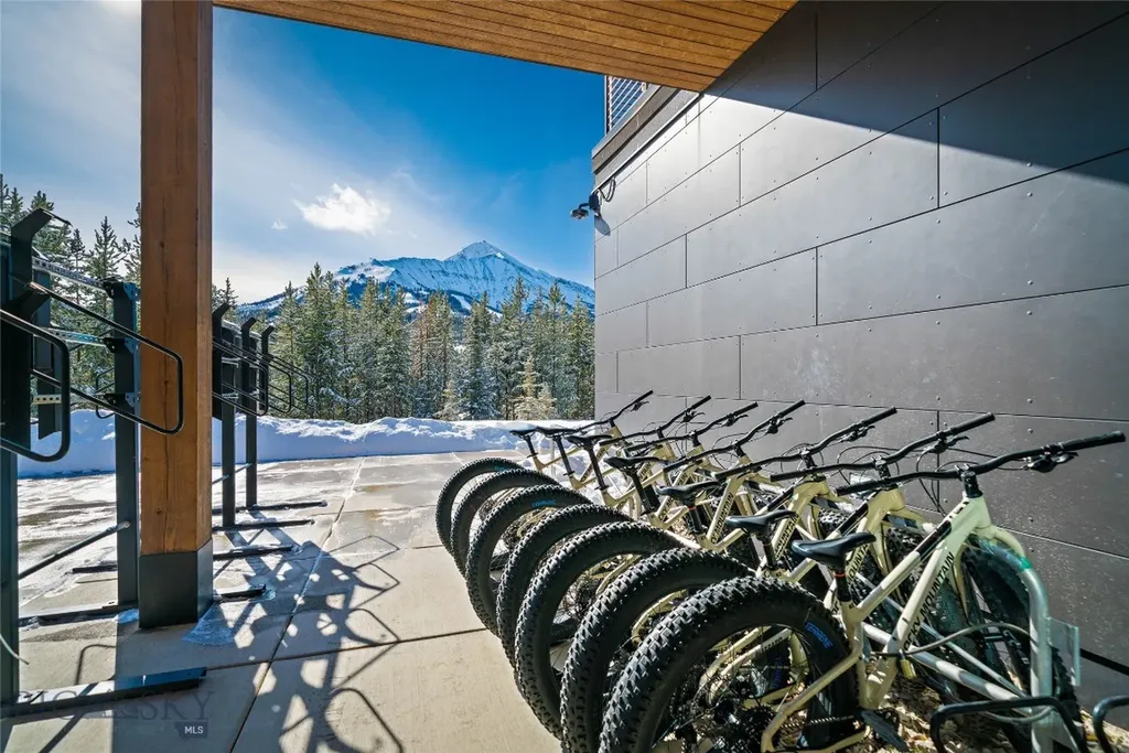 4 Boathouse Way Big Sky MT 59716
