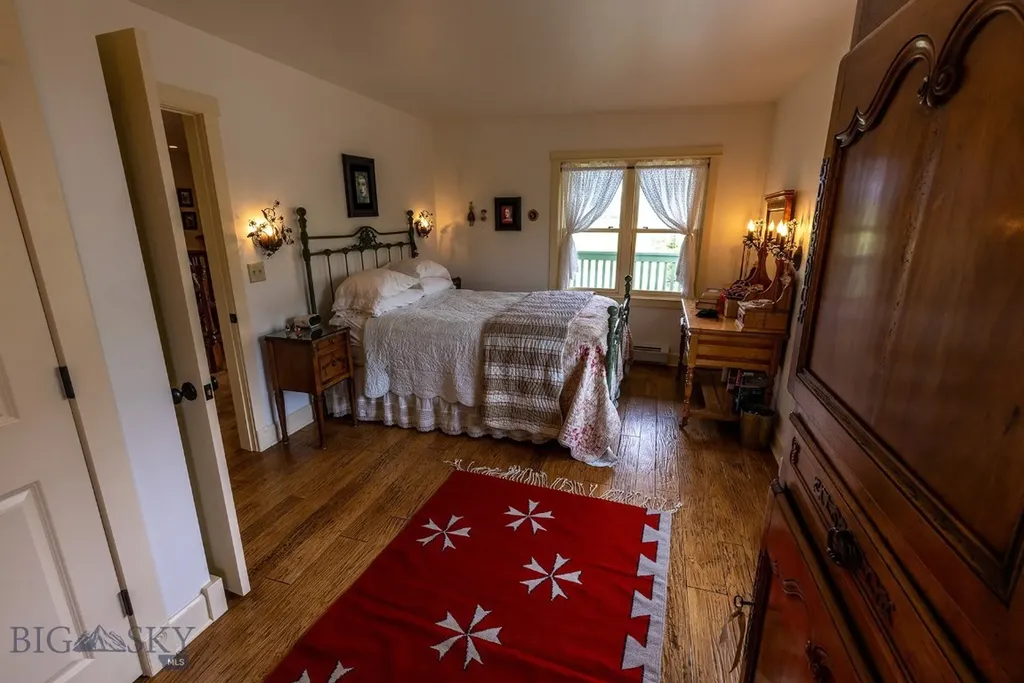91 Porcupine Road Wilsall MT 59086