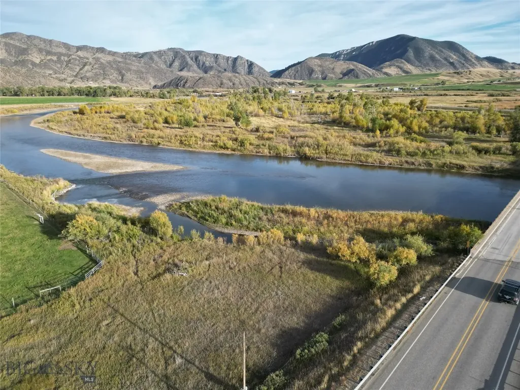 89 Mount Highway 359 Cardwell MT 59721