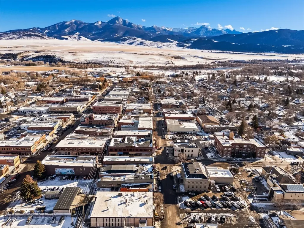 108 N 2nd Street Livingston MT 59047