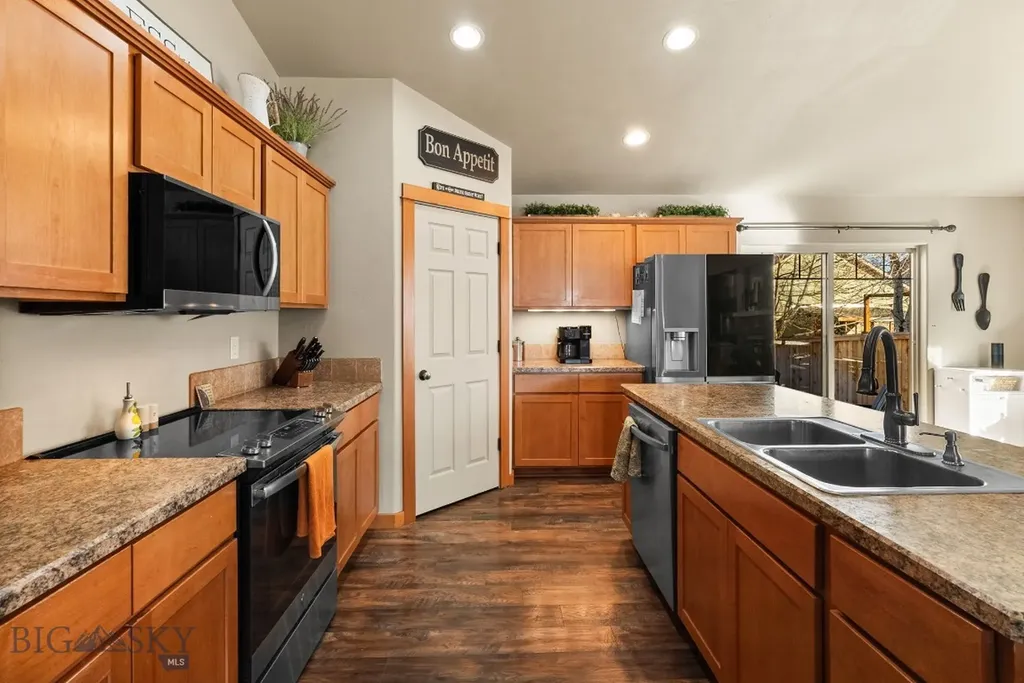 3263 Annie Bozeman MT 59718