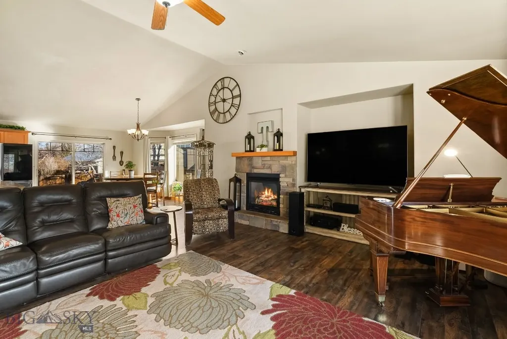 3263 Annie Bozeman MT 59718