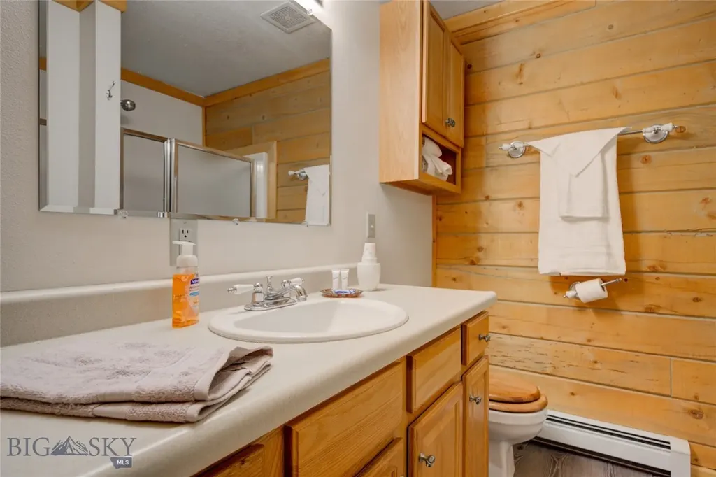 13 Coachman Lane Mcallister MT 59740