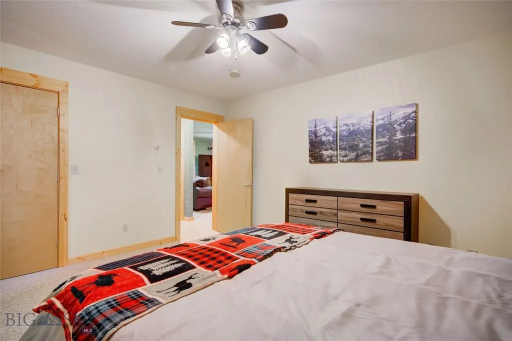 13 Coachman Lane Mcallister MT 59740