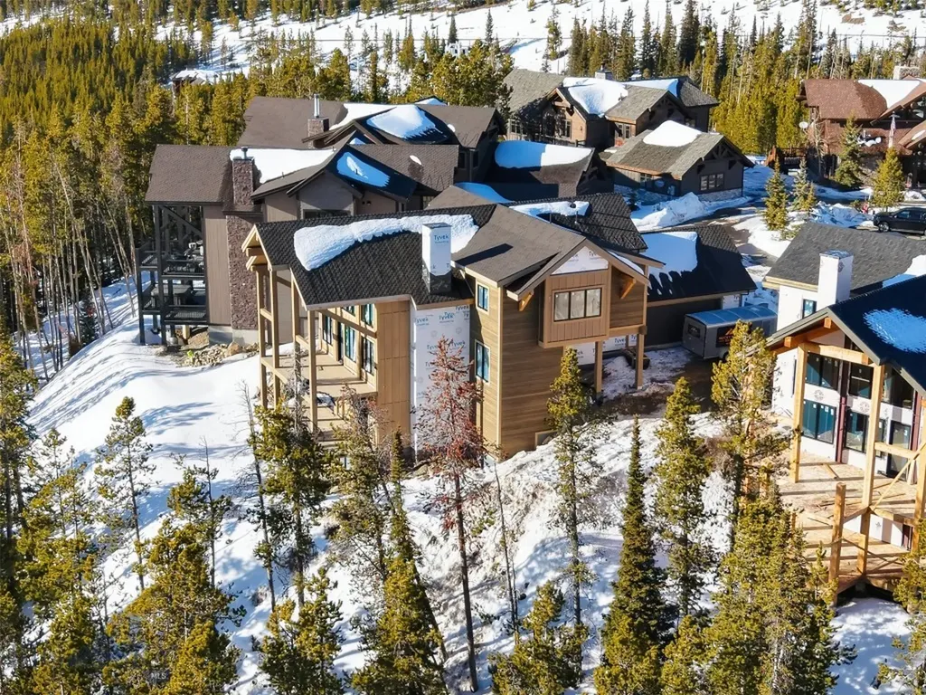 28 Upper Cascade Ridge Road Big Sky MT 59716