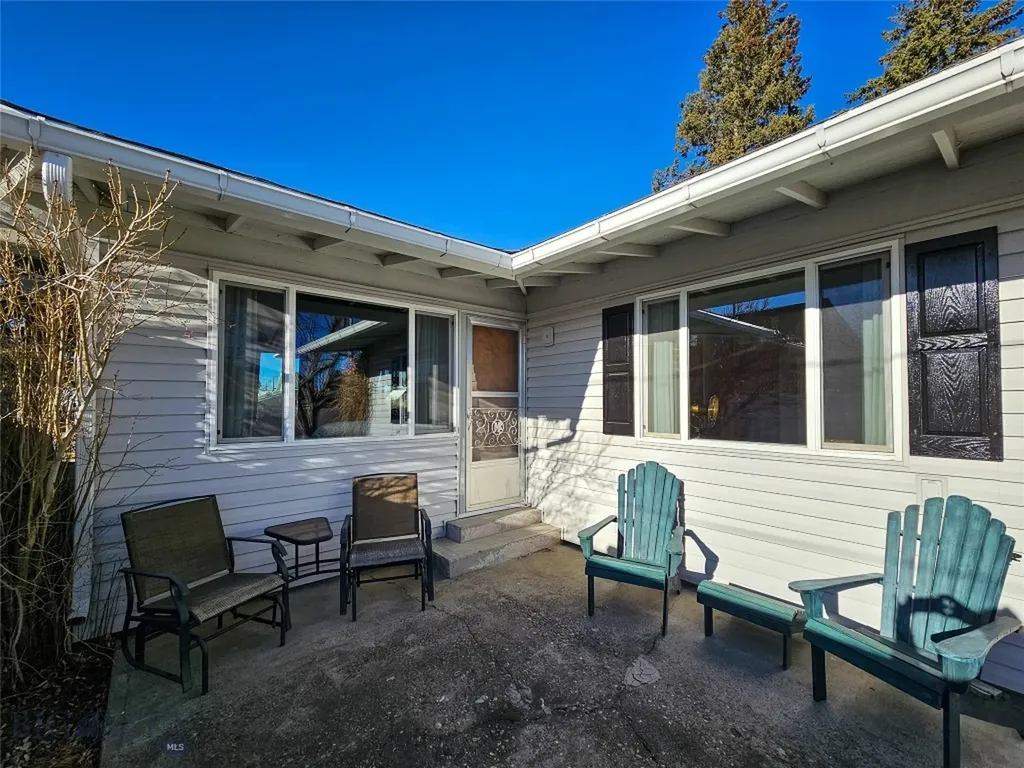 319 E 7th Avenue Big Timber MT 59011