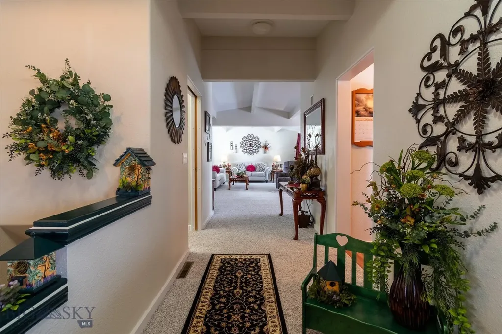 319 E 7th Avenue Big Timber MT 59011