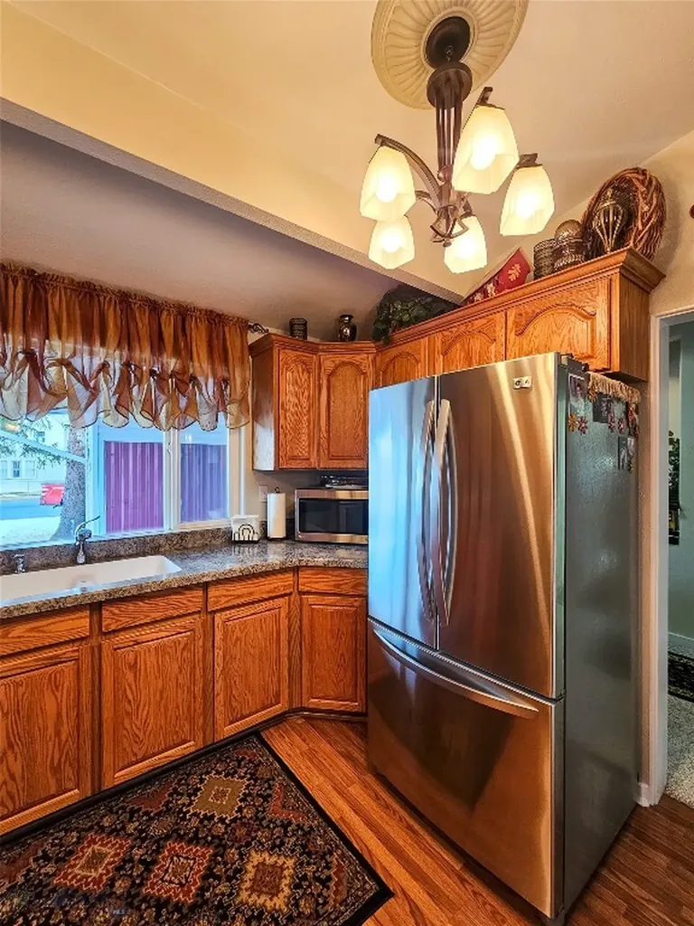 319 E 7th Avenue Big Timber MT 59011