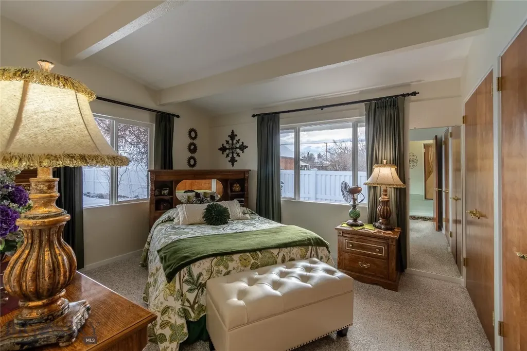 319 E 7th Avenue Big Timber MT 59011
