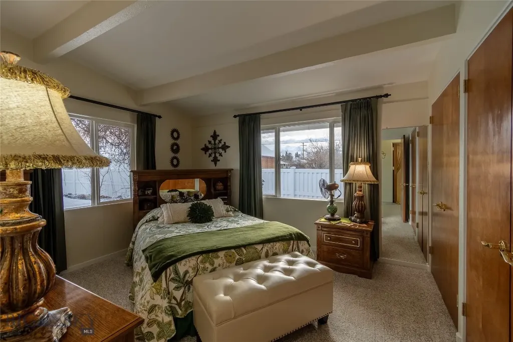 319 E 7th Avenue Big Timber MT 59011