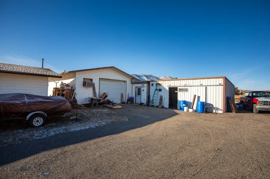 94 Willow Drive Livingston MT 59047