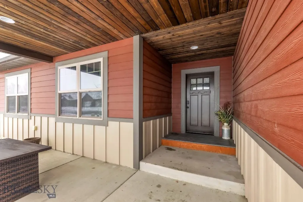 1611 Drummond Belgrade MT 59714