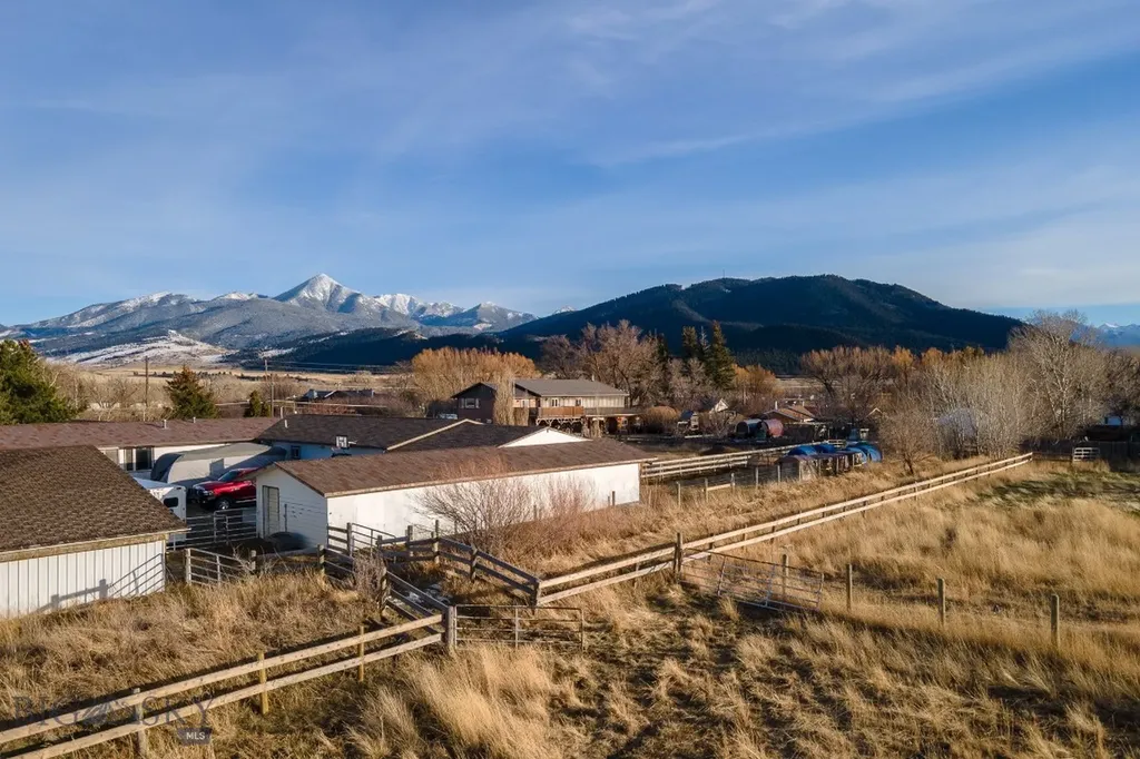 94 Willow Drive Livingston MT 59047