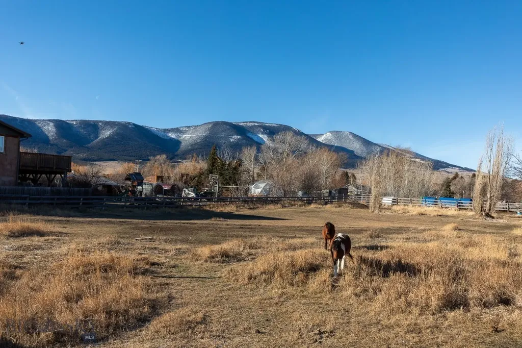 94 Willow Drive Livingston MT 59047
