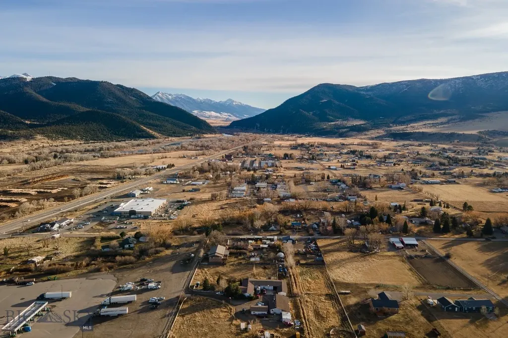 94 Willow Drive Livingston MT 59047