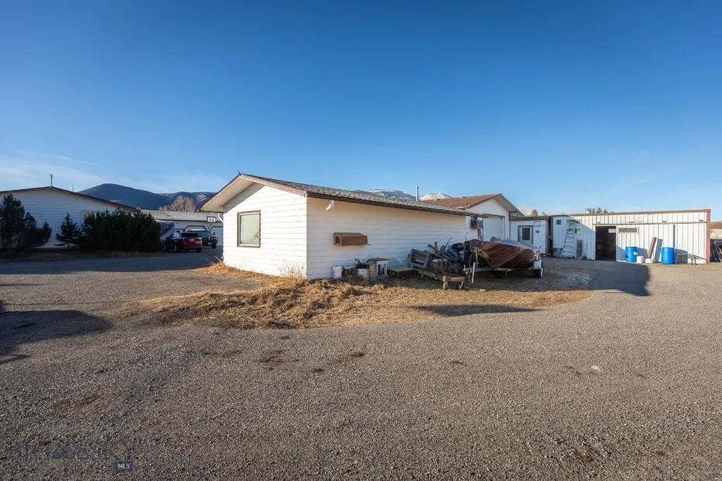 94 Willow Drive Livingston MT 59047