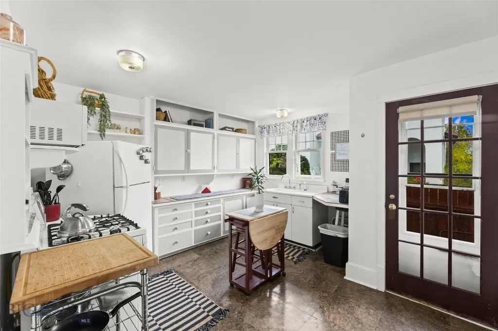 119 S Yellowstone Street Livingston MT 59047