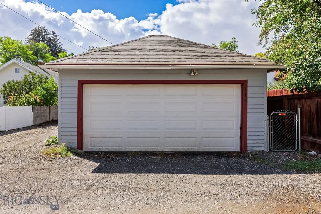 119 S Yellowstone Street Livingston MT 59047